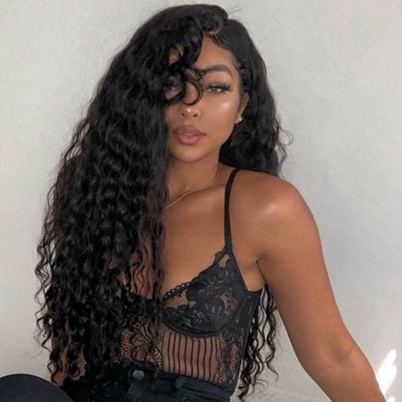 22”100% HUMAN BRAZILIAN DEEP WAVELACEFRONT WIG